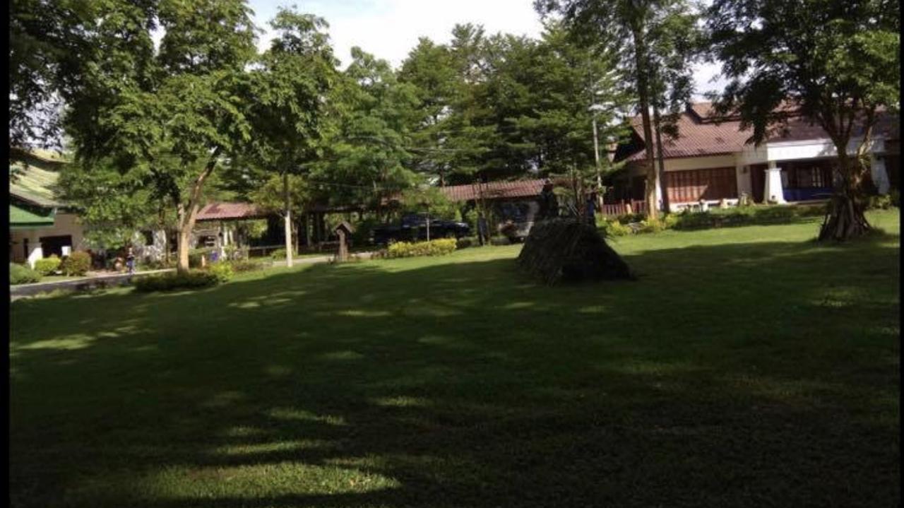 Inthanon Riverside Resort Chom Thong Exterior foto